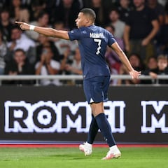 Messi y Mbappé maravillan