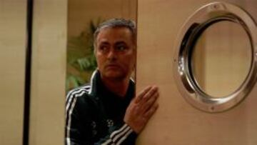 Mou llega a Londres después de que la Premier dijera que vuelve