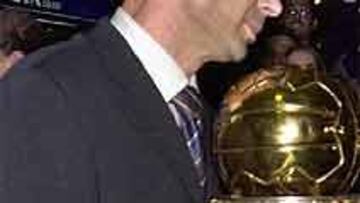 <b>LA INTERCONTINENTAL, SU PENÚLTIMO TROFEO.</b> Hierro dejará el Madrid con un palmarés impresionante.