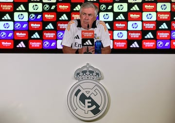 Real Madrid's Italian coach Carlo Ancelotti 