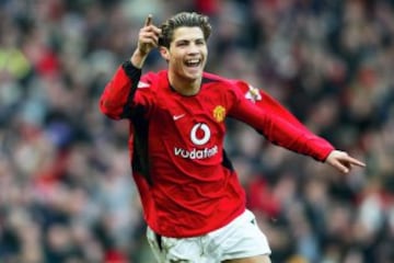 Manchester United hizo un negocio redondo por el portugués. Pagó la alta suma de 17,5 millones por su pase al Sporting de Lisboa cuando tenía 18 años, pero luego de brillar en los ingleses, Real Madrid lo adquirió en 94 millones de euros en 2009.