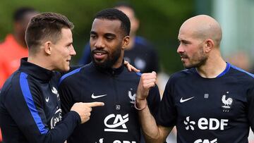 Gameiro, Lacazette y Jallet, el sábado durante el entrenamiento con Francia.