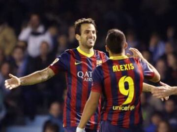 Celta de vigo-Barcelona. 0-2. Cesc Fábregas celebra el segundo tanto con Alexis.