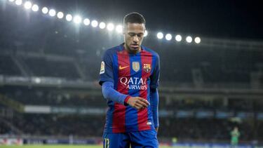 Coutinho beats Neymar to 2016 Samba Gold award