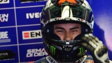 Jorge Lorenzo, antes de la sesión de clasificación.