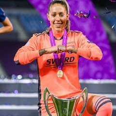 Lola Gallardo, segunda española que gana una Champions