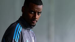 Alexander Isak pushes for transfer after $150M Liverpool offer rejected