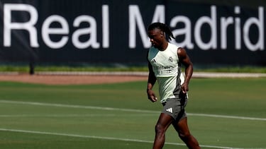 Carvajal abre la puerta