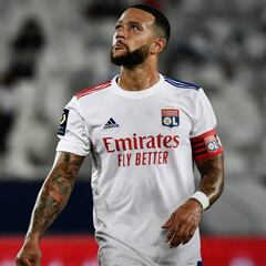 Memphis Depay se aleja del Barça y apunta al Milan