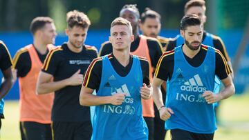 PP. Moscow (Russian Federation), 12/07/2018.- Belgium&#039;s players Thorgan Hazard (C) and Yannick Carrasco (R) attend a training session held at Guchkovo Stadium in Moscow, Russia, 12 July 2018. Belgium will face England in the FIFA World Cup 2018 play-