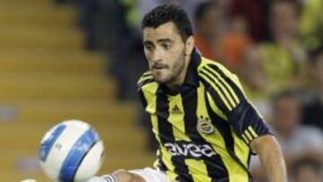 <b>REGRESO A LA LIGA. </b>Güiza, en un partido con el Fenerbahçe.