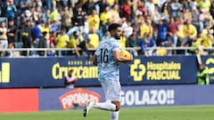 Javi Hernández recupera su liderazgo y suma un gol