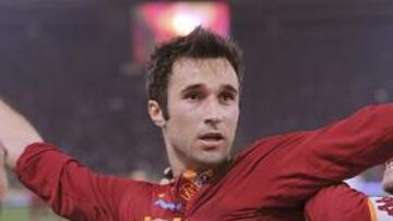 La Juventus cierra el fichaje del delantero Mirko Vucinic