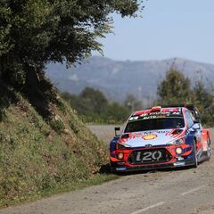 Dani Sordo es cuarto en Córcega y el mejor de los Hyundai