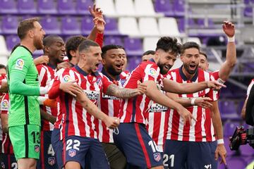 Los jugadores del Atlético de Madrid celebrando el título de campeones de LaLiga Santander después de ganar al Valladolid por 1-2