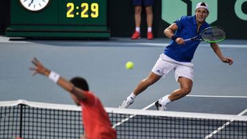 France&#039;s Lucas Pouille (R) reacts as Spain&#039;s Roberto Bautista-Agut plays a backhand return during the third set in their singles match in the Davis Cup semi-final tennis match between Spain and France at Villeneuve-d&#039;Ascq, northern France, 