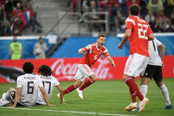 2-0. Denis Cheryshev celebró el segundo tanto.