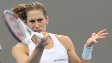 La alemana Andrea Petkovic, durante su partido con la australiana Sam Stosur, en la semifinal de la Copa Federación que se disputa en Brisbane.