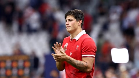 FILE PHOTO: Rugby Union - Rugby World Cup 2023 - Quarter Final - Wales v Argentina - Orange Velodrome, Marseille, France - October 14, 2023  Wales' Louis Rees-Zammit looks dejected after the match REUTERS/Stephanie Lecocq/File Photo