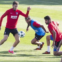 Juanfran y Vietto, ausencias en la lista para viajar a Azerbaiyán
