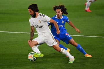 Isco y Marc Cucurella.