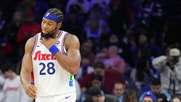 Guerschon Yabusele, ala-pívot de los Sixers, ante Houston Rockets en el Wells Fargo Center.
