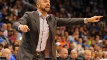 Popovich y Jason Kidd, mejores entrenadores de marzo