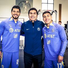 Salvador Cabañas visitó al América