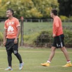 Sin Omar Pérez, Independiente Santa Fe viajó a Medellín