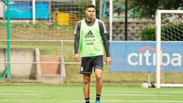 Alan Medina sufrió fractura y queda fuera todo el semestre