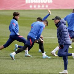 El rompecabezas de Simeone ante un Atlético por fin sin lesionados
