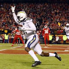 Chargers logra una espectacular victoria y califica a playoffs
