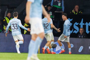 2-2. Hugo Álvarez celebra el segundo que marca en el minuto 85 de partido.