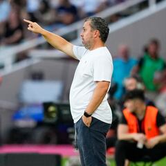 Al Cádiz le crece el problema en el centro