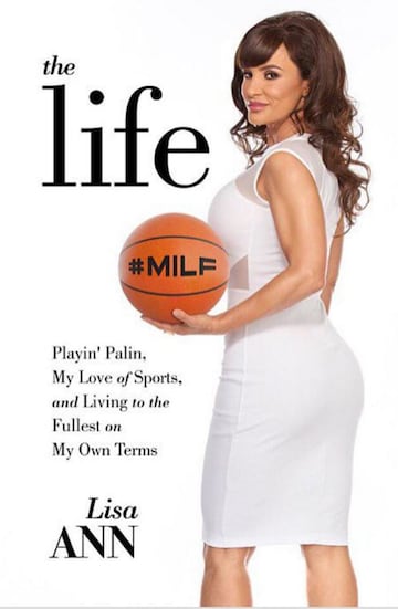 Lisa Ann y su relación con el deporte. Ama la NBA, el bésibol, la NFL...