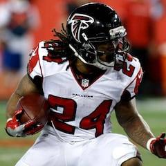 Arthur Blank: Devonta Freeman podría dejar a los Falcons