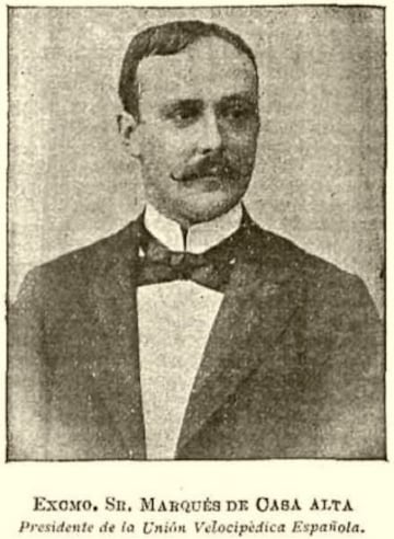 Pedro Sánchez de Neyra y Castro, Marqués de la Casa Alta, fue presidente del Club Velocipédico madrileño y primer presidente de la Unión Velocipédica Española. También fue el primer presidente entre 1909 y 1911 de la Federación española de clubes de fútbol, órgano precursor de la federación de fútbol, que se fundó en 1913. Su hermano Antonio fue jugador fundador del Real Madrid en 1902.  