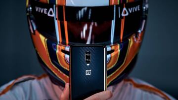 OnePlus 6T McLaren Edition, una bestia con 10GB de RAM y fibra de carbono