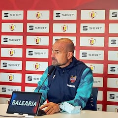 Paco López: "El equipo no ha dado opciones al Racing Murcia"