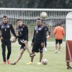 Daniel Torres: “Como hincha de Santa Fe quiero ganar el clásico”