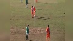 La jugada de unos niños imitando el 'estilo Pep' que es viral