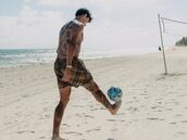 “Es un futbolista de jerarquía, de selección chilena, pero es momento que busque otro camino”