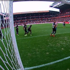 Los paradones de Guillermo Ochoa vistos desde dentro del arco