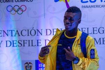 Así fue la presentación de los uniformes que vestirán los deportistas que conforman la delegación colombiana en los Panamericanos de Lima 2019. 