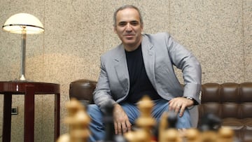 El ajedrecista Grry Kasparov posa en una entrevista con AS en 2009.