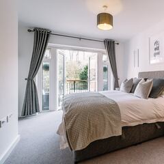 Muere una mujer asfixiada en una cama de canapé