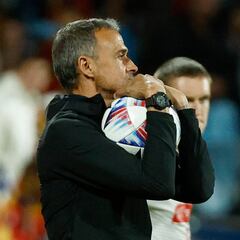 Luis Enrique laments “worst half” of his time as Spain coach