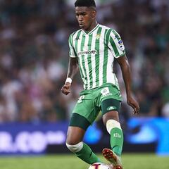 Junior Firpo, el niño que se perdió el día de su primera comunión