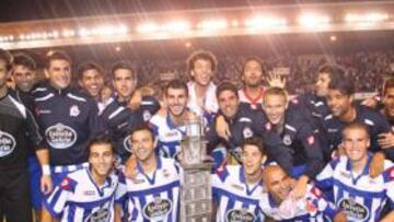 <b>CAMPEÓN. </b>El Deportivo conquistó el Teresa Herrera al vencer al Atlético en la tanda de penaltis.