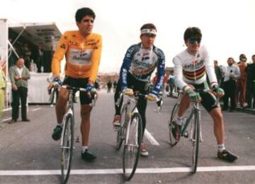 Miguel Indurain, Perico Delgado y Bugno.